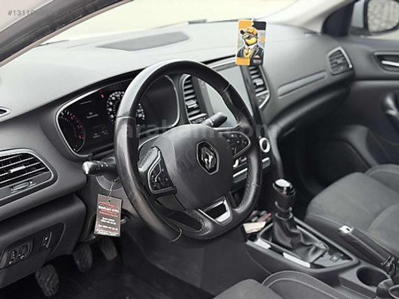 HATASIZ MEGANE 4
