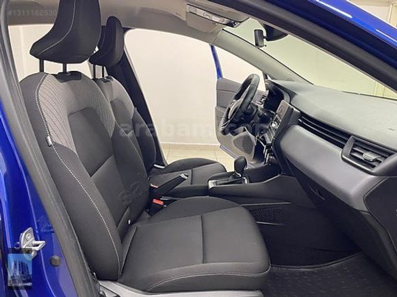YÜCELER OTO'DAN2023 MODEL RENAULT CLİO %20 KDV EQUİLİBRE HATASIZ