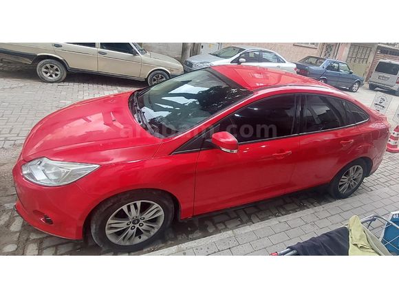 Sahibinden Ford Focus 1.6 Ti-VCT Style 2014 Model