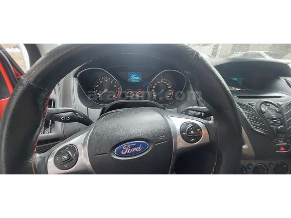 Sahibinden Ford Focus 1.6 Ti-VCT Style 2014 Model