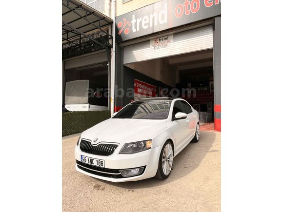 Sahibinden Skoda Octavia 1.6 TDI Elegance Cr 2014 Model  270 km Beyaz