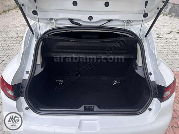 AKGÜL'den HATASIZ BOYASIZ 1.5 DCİ CLİO TOUCH OTOMATİK