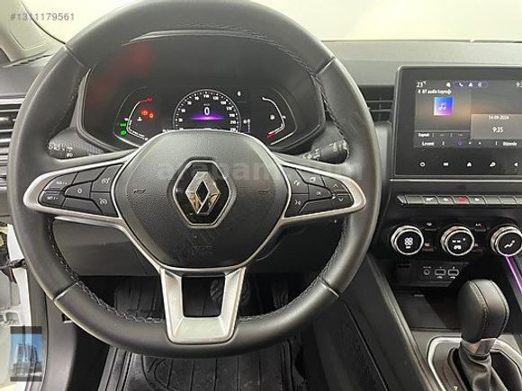 YÜCELER OTO'DAN 2023 MODEL RENAULT CLİO İCON KDV %20 HATASIZ