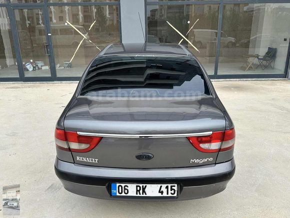 BROADWAY PARASINA KLİMALI MEGANE