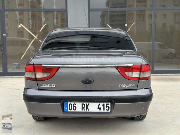 BROADWAY PARASINA KLİMALI MEGANE