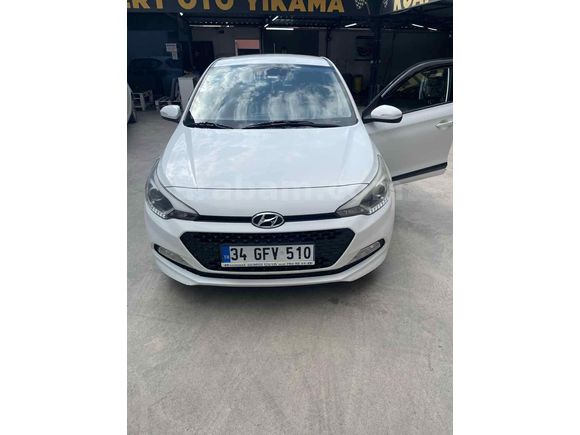 HATASIZ BOYASIZ TRAMERSİZ FUL PAKET 2017 i20 1.4 DİZEL 147.000  
