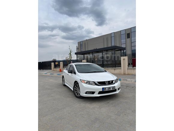 Sahibinden Honda Civic 1.6i VTEC Eco Elegance 2013 Model