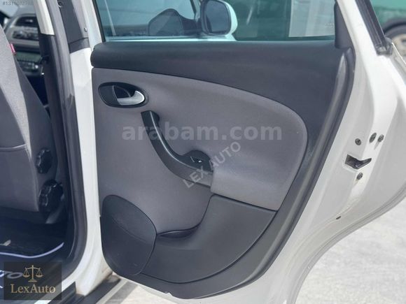 "LexAUTO" SEAT ALTEA XL İ-TECH 2015 HATASIZ BOYASIZ 118.000 KM