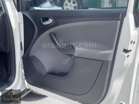 "LexAUTO" SEAT ALTEA XL İ-TECH 2015 HATASIZ BOYASIZ 118.000 KM