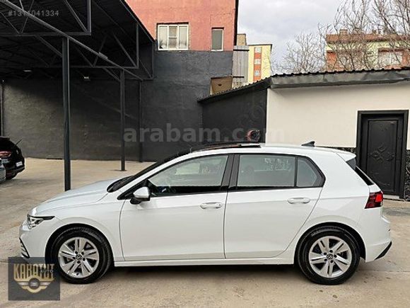KARATUT AUTO'DAN 2023 HATASIZ GOLF 1.0 eTSİ LİFE CAM TAVAN
