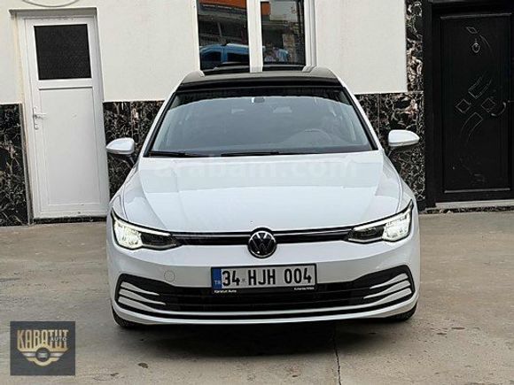 KARATUT AUTO'DAN 2023 HATASIZ GOLF 1.0 eTSİ LİFE CAM TAVAN