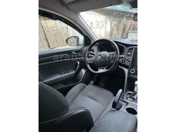 Sahibinden Renault Megane 1.5 Blue DCI Touch 2020 Model 