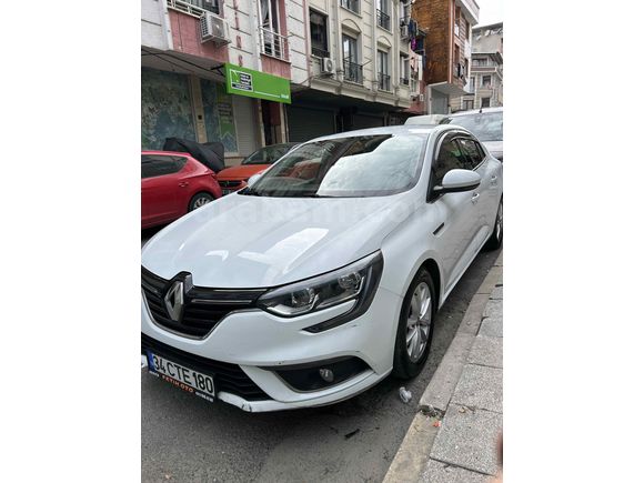 Sahibinden Renault Megane 1.5 Blue DCI Touch 2020 Model 