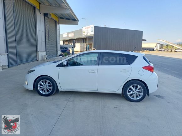 CAM TAVAN 1.4D-D4 OTOMATİK AURİS
