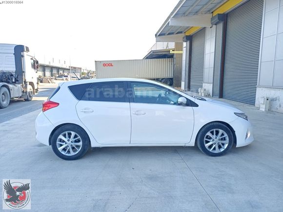 CAM TAVAN 1.4D-D4 OTOMATİK AURİS
