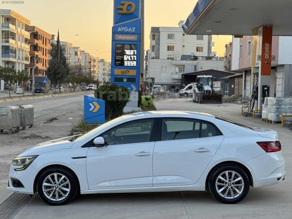 2020 MEGANE 4 1.5 BLUE DCI TOUCH OTOMATİK VİTES 140 BİN KMDE