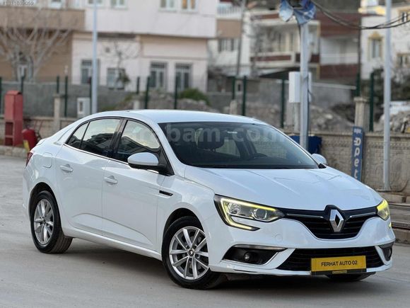 2020 MEGANE 4 1.5 BLUE DCI TOUCH OTOMATİK VİTES 140 BİN KMDE