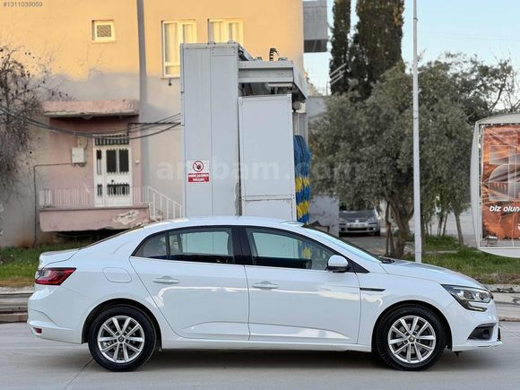 2020 MEGANE 4 1.5 BLUE DCI TOUCH OTOMATİK VİTES 140 BİN KMDE