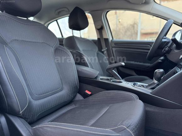2020 MEGANE 4 1.5 BLUE DCI TOUCH OTOMATİK VİTES 140 BİN KMDE