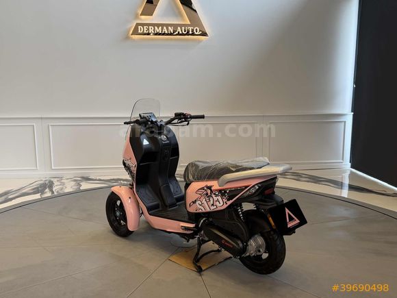 DERMAN AUTO DAN HATASIZ SIFIR 125cc PEMBE MOTOR