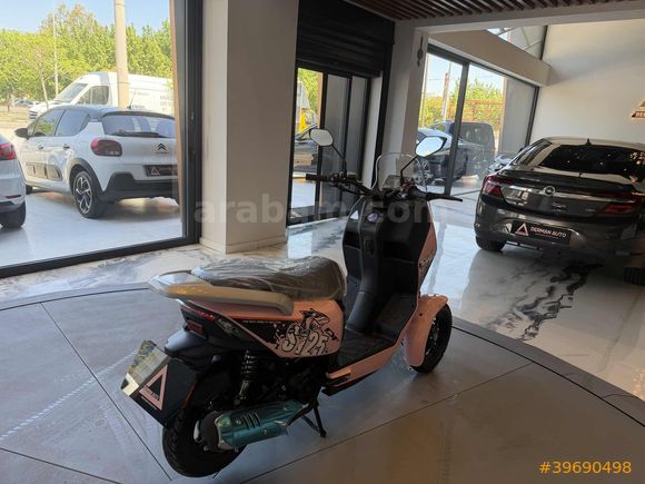 DERMAN AUTO DAN HATASIZ SIFIR 125cc PEMBE MOTOR