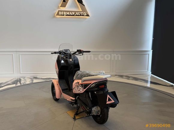 DERMAN AUTO DAN HATASIZ SIFIR 125cc PEMBE MOTOR