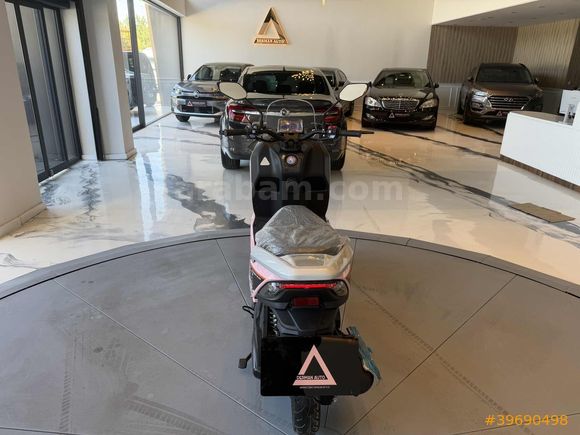 DERMAN AUTO DAN HATASIZ SIFIR 125cc PEMBE MOTOR