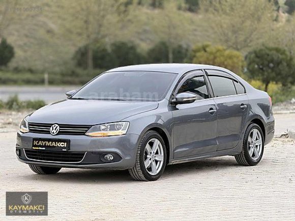 2012 JETTA 1.6 TDİ DEĞİŞENSİZ EMSALSİZ TEMİZLİKTE