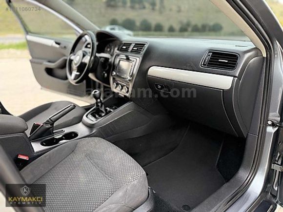 2012 JETTA 1.6 TDİ DEĞİŞENSİZ EMSALSİZ TEMİZLİKTE