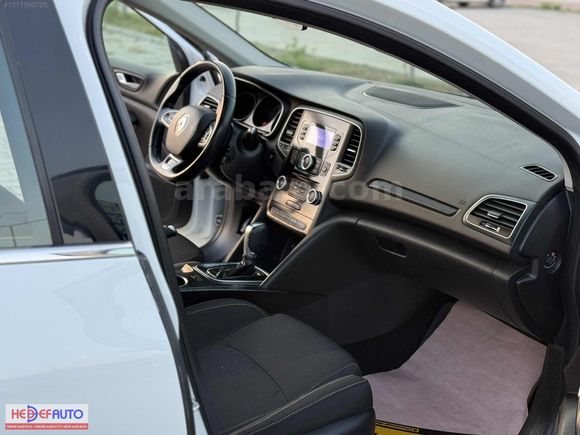 HEDEF AUTO'DAN HATASIZ'A YAKIN 2018 MEGANE 1.5 DCİ TOUCH EDC