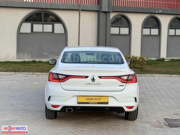 HEDEF AUTO'DAN HATASIZ'A YAKIN 2018 MEGANE 1.5 DCİ TOUCH EDC
