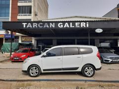 Galeriden Dacia Lodgy 1.5 dCi Laureate 2017 Model İzmir