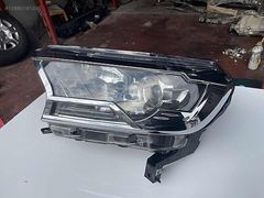 Ford Ranger 2018 ön farlar kaput vs takım