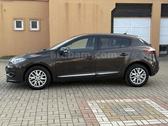 2016 ÇIKIŞLI RENAULT MEGANE 1.5 DCI TOUCH PLUS NAVİGASYON