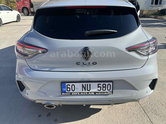 Sahibinden Renault Clio 1.0 TCe Techno Esprit Alpine 2024 Model 
