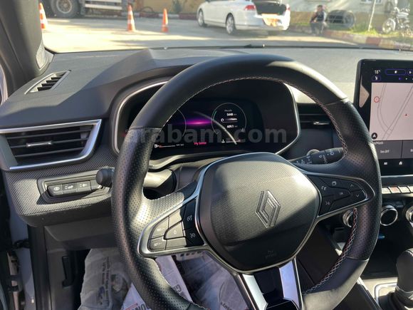 Sahibinden Renault Clio 1.0 TCe Techno Esprit Alpine 2024 Model 