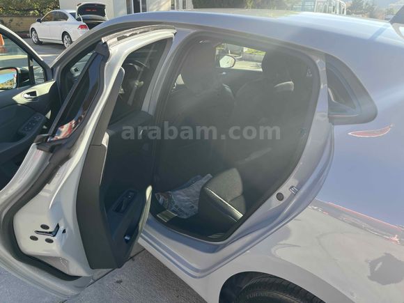 Sahibinden Renault Clio 1.0 TCe Techno Esprit Alpine 2024 Model 