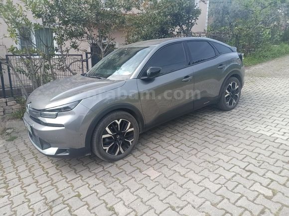Sahibinden Citroen C4 1.2 PureTech hibrid Max 2025 Model Kocaeli