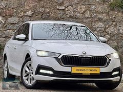 2023ÇIK/DEĞİŞENSİZ TRAMERSİZ 70 B.KM OCTAVİA 1.0 TSI E-TEC HYBRI
