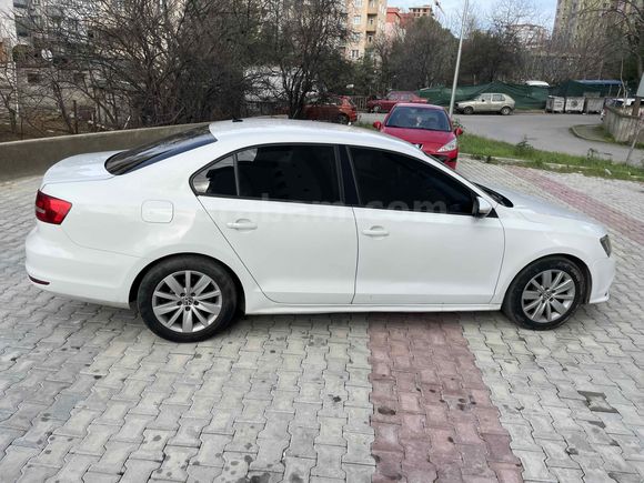 Sahibinden Volkswagen Jetta 1.6 TDi Trendline 2015 Model 