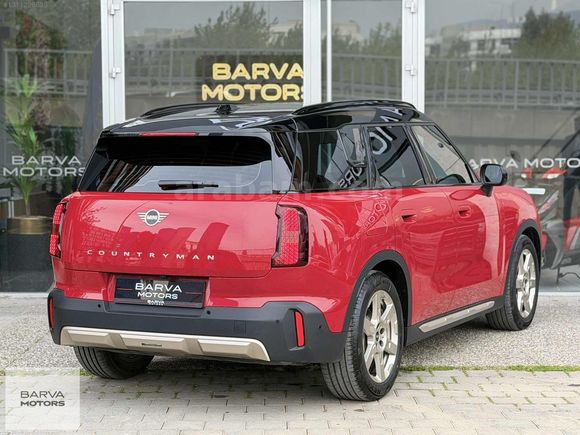 BARVA MOTORS MİNİ COUNRTYMAN E 21000KM