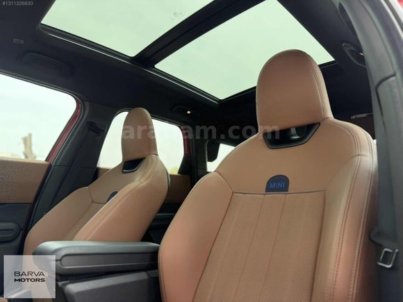 BARVA MOTORS MİNİ COUNRTYMAN E 21000KM
