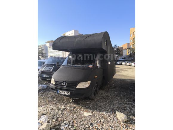 alkovenli karavan