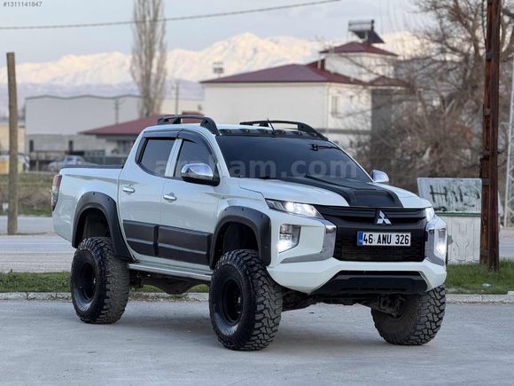 İKAY AUTO'DAN BOL EKSTRALI L200
