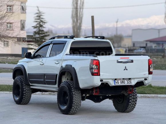 İKAY AUTO'DAN BOL EKSTRALI L200