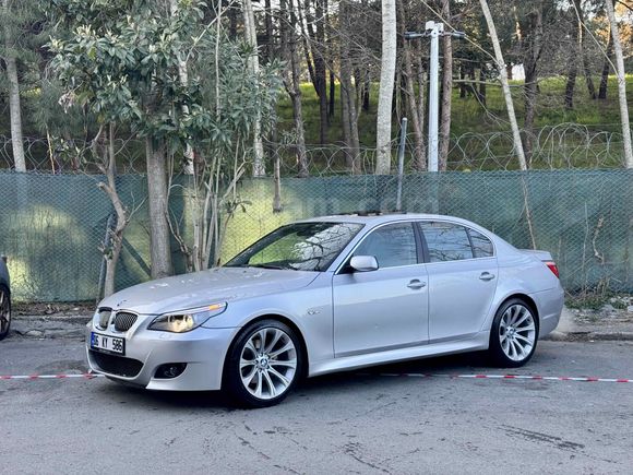 SAHİBİNDEN YETKİLİ SERVIS BAKIMLI 5.30i E60