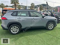 KARIA MOTORS DAN 2024 MODEL TOYOTA COROLLA 1.8 HYBRİD