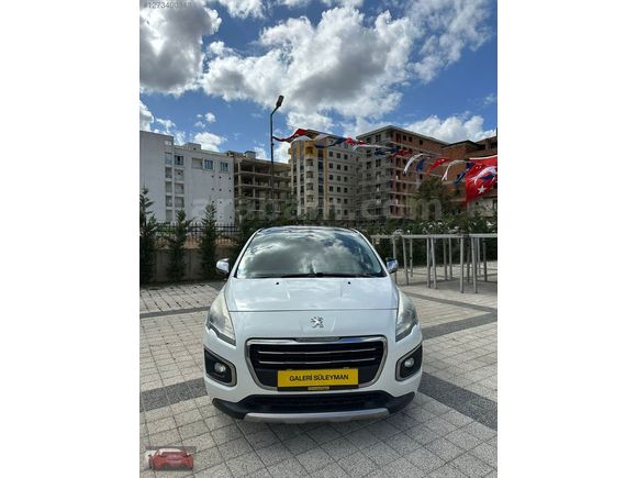 *2015 MODEL 3008 Dizel Hatasız Boyasız 241 bin km En full paket*