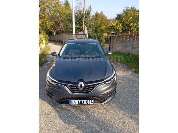Sahibinden Renault Megane 1.3 TCe Icon 2024 Model
