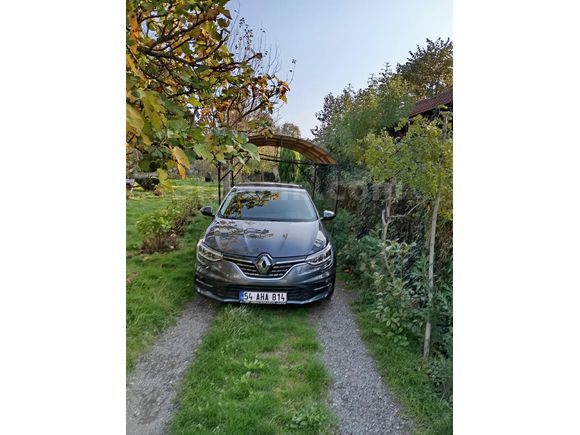 Sahibinden Renault Megane 1.3 TCe Icon 2024 Model